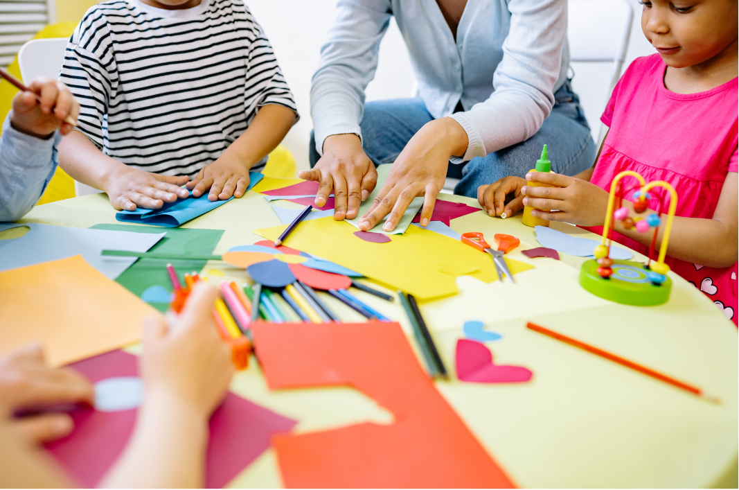 Bermain Sensori untuk Balita: Mengasah Panca Indra, Kreativitas, dan Perkembangan Optimal